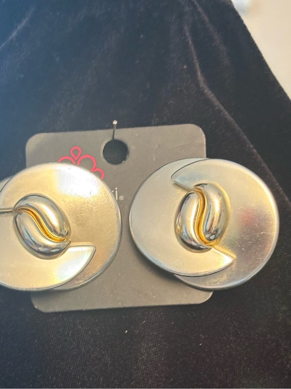 paparazzi Two-Tone Round Clip Earrings in Silver and Gold